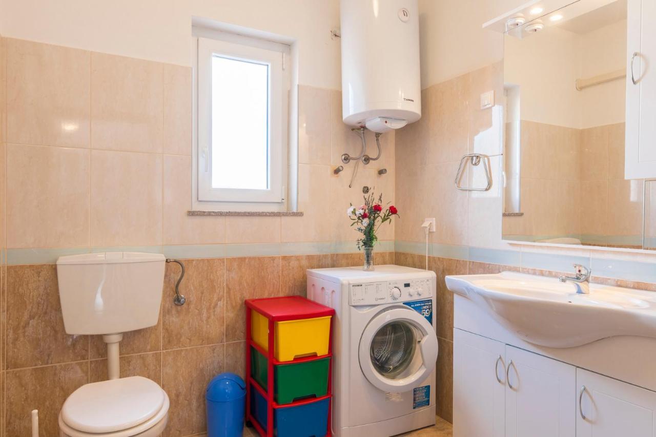 Apartments Safija 1985 Fažana Zewnętrze zdjęcie