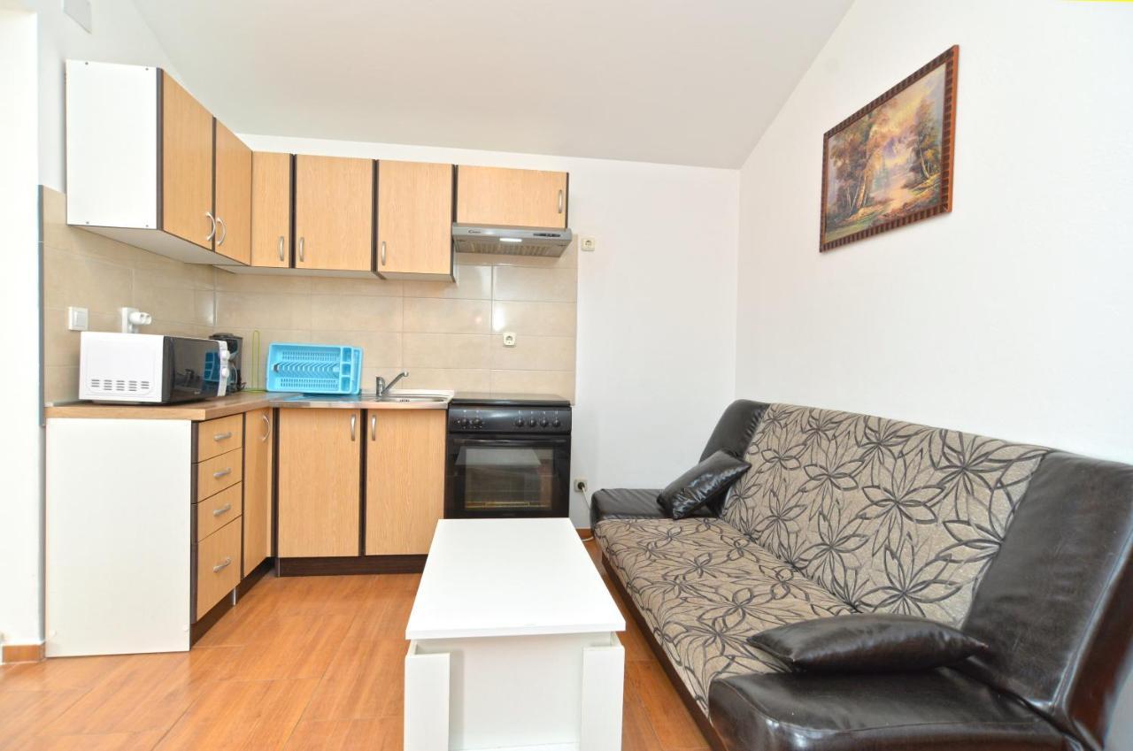 Apartments Safija 1985 Fažana Zewnętrze zdjęcie